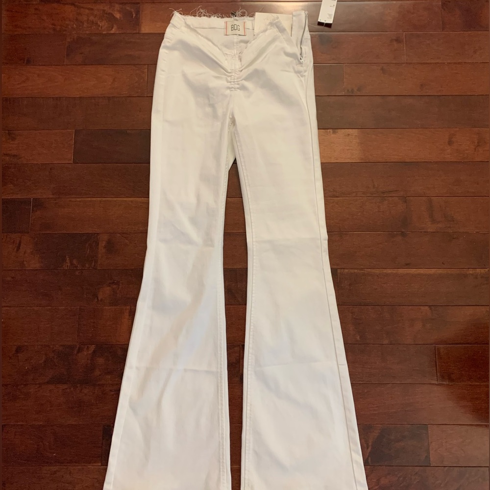 NWT Urban Outfitters Ruched White Jeans